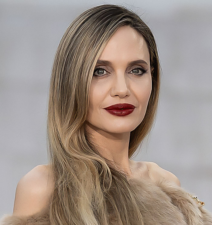 Brad Pitt And Angelina Jolie Reach Divorce Settlement After 8 Years Brad Pitt And Angelina Jolie Reach Divorce Settlement After 8 Years