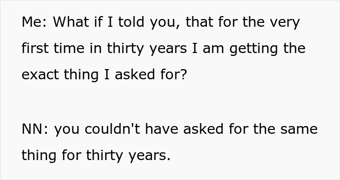 Nosy Coworker Pushes Woman To Reveal Christmas Plans, Regrets It When She Hears The Truth Nosy Coworker Pushes Woman To Reveal Christmas Plans, Regrets It When She Hears The Truth