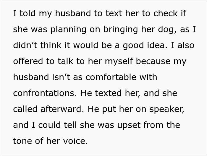Text exchange about bringing a dog to a Thanksgiving party, causing upset over the phone. Text exchange about bringing a dog to a Thanksgiving party, causing upset over the phone.