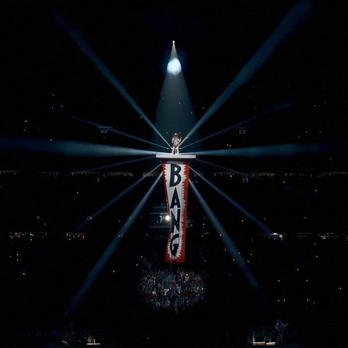 “She Needs To Stop”: Beyoncé Suffers Wardrobe Malfunction, Slammed For Banned Gesture At NFL Show “She Needs To Stop”: Beyoncé Suffers Wardrobe Malfunction, Slammed For Banned Gesture At NFL Show