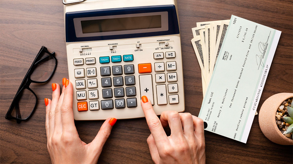 People Look Back On Their 45 Biggest Regrets From Their 20s