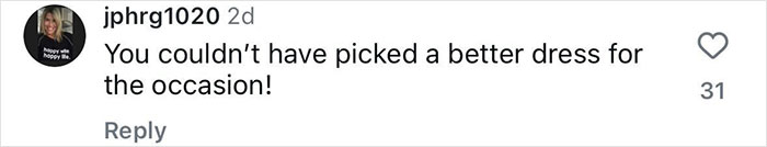 Heather Rae Young Slams “Rude” Troll Who Said Christmas Dress Was Inappropriate For A Mother Heather Rae Young Slams “Rude” Troll Who Said Christmas Dress Was Inappropriate For A Mother