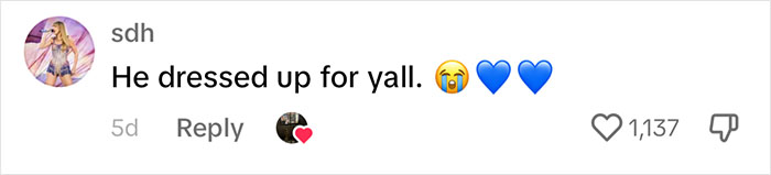 Pizzeria In Chicago Opens Doggie Treat Window, Goes Viral Due To The Most Wholesome Interactions Pizzeria In Chicago Opens Doggie Treat Window, Goes Viral Due To The Most Wholesome Interactions