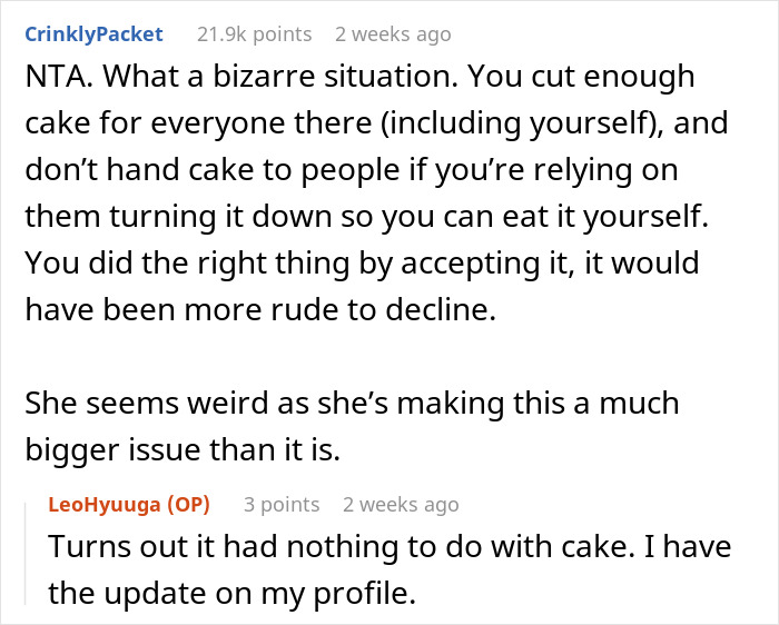 Reddit comment thread discussing a cake-related incident at a friend's birthday party. Reddit comment thread discussing a cake-related incident at a friend's birthday party.