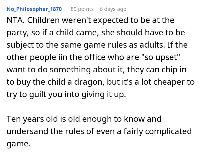 Dad Uses 10YO’s White Elephant Gift Being ‘Stolen’ To Teach A Lesson, Earns Praise Online Dad Uses 10YO’s White Elephant Gift Being ‘Stolen’ To Teach A Lesson, Earns Praise Online