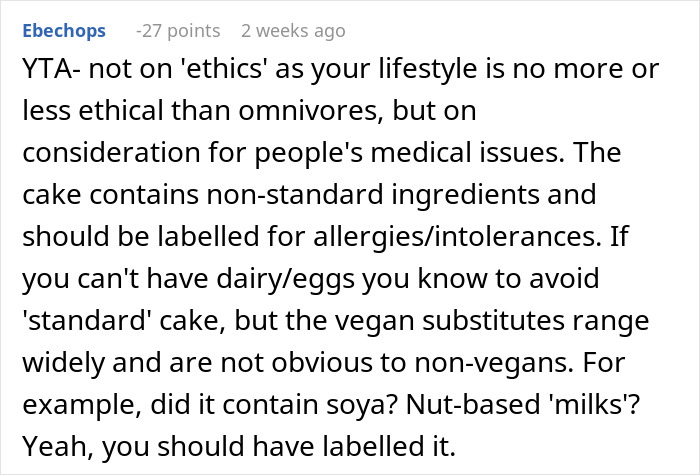 Comment discussing the need for labeling vegan cakes for allergies and intolerances at a wedding. Comment discussing the need for labeling vegan cakes for allergies and intolerances at a wedding.