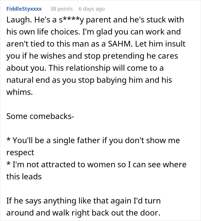 Screenshot of an online comment discussing a dad complaining about babysitting duties. Screenshot of an online comment discussing a dad complaining about babysitting duties.