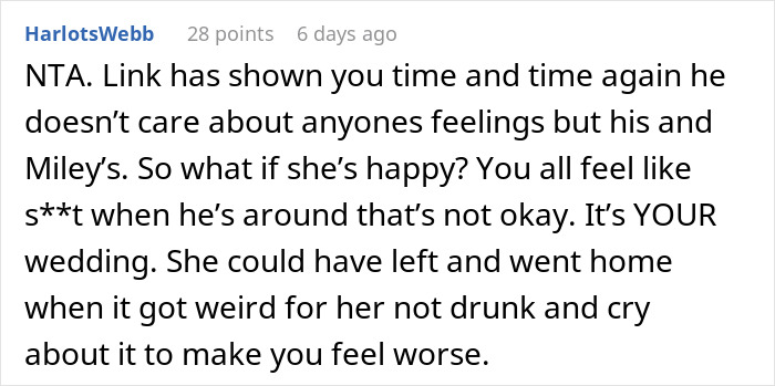 Friend Angry Her Rude BF Isn’t Invited To Wedding, Livid Couple Refuses To Put Up With Him Friend Angry Her Rude BF Isn’t Invited To Wedding, Livid Couple Refuses To Put Up With Him