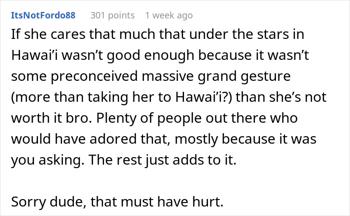 Reddit comment criticizing rejection of a proposal due to unmet grand gesture expectations. Reddit comment criticizing rejection of a proposal due to unmet grand gesture expectations.
