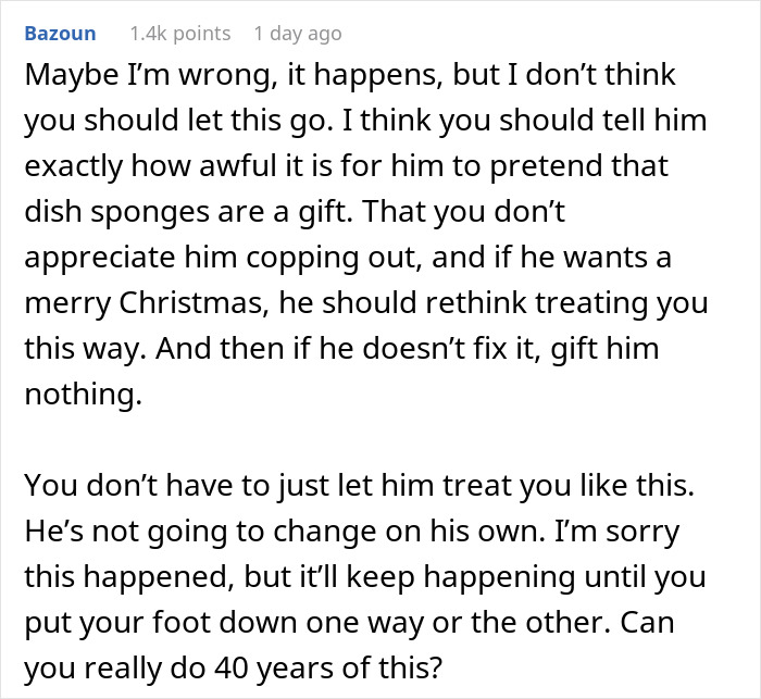 A Reddit comment about receiving a disappointing christmas-gift-early of dish sponges. A Reddit comment about receiving a disappointing christmas-gift-early of dish sponges.