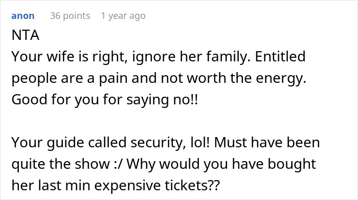 Text exchange discussing an aunt and kids being sent home from a party for not RSVP'ing, highlighting issues with entitlement. Text exchange discussing an aunt and kids being sent home from a party for not RSVP'ing, highlighting issues with entitlement.