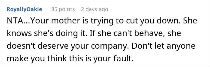 Comment discussing family dynamics at Thanksgiving dinner, focusing on hidden desserts. Comment discussing family dynamics at Thanksgiving dinner, focusing on hidden desserts.