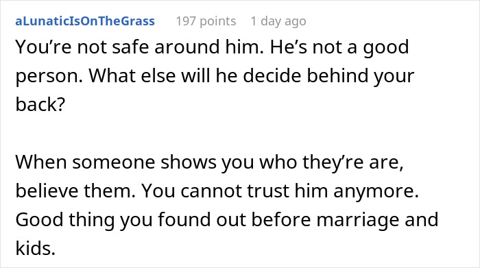 Text message criticizing boyfriend hiding birth control pills, discussing trust issues and relationships. Text message criticizing boyfriend hiding birth control pills, discussing trust issues and relationships.