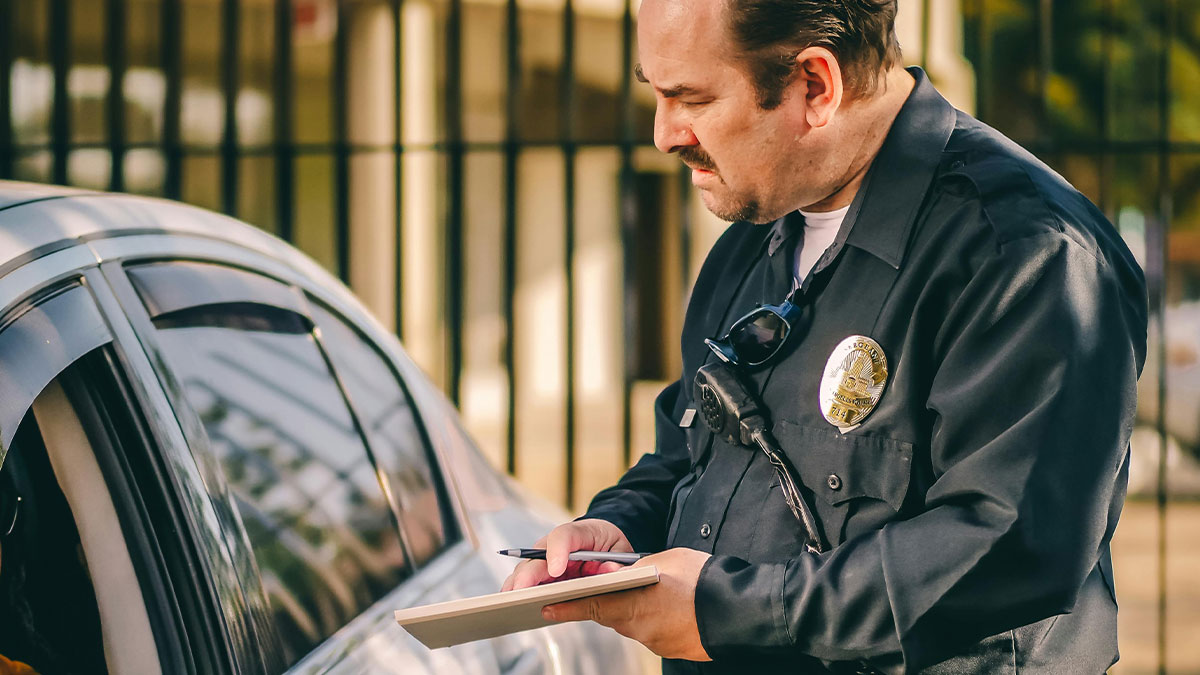 People Shared The Times They Were Genuine About Their Speeding Reasons And Surprised Officers