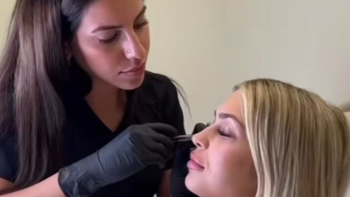 Doctors Warn Against Dangerous Beauty Trend That Leaves People Looking Like Reptiles