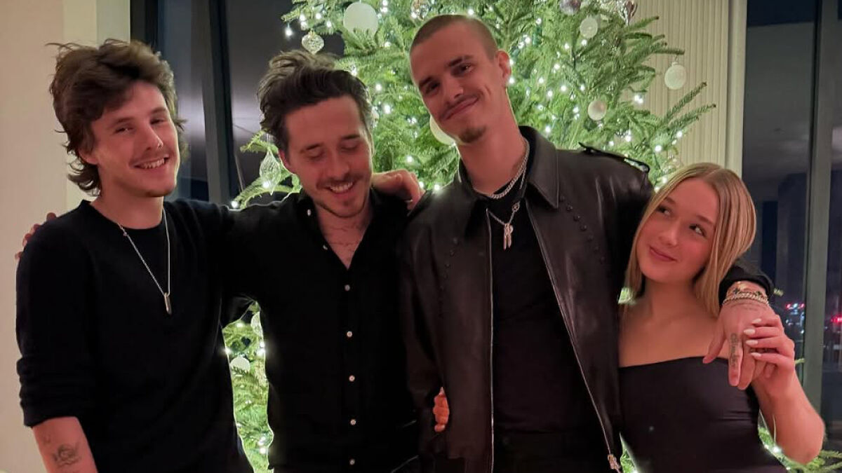 “Why Is Harper Barefoot?”: Harper Beckham Steals Spotlight In Glamorous Family Holiday Photos