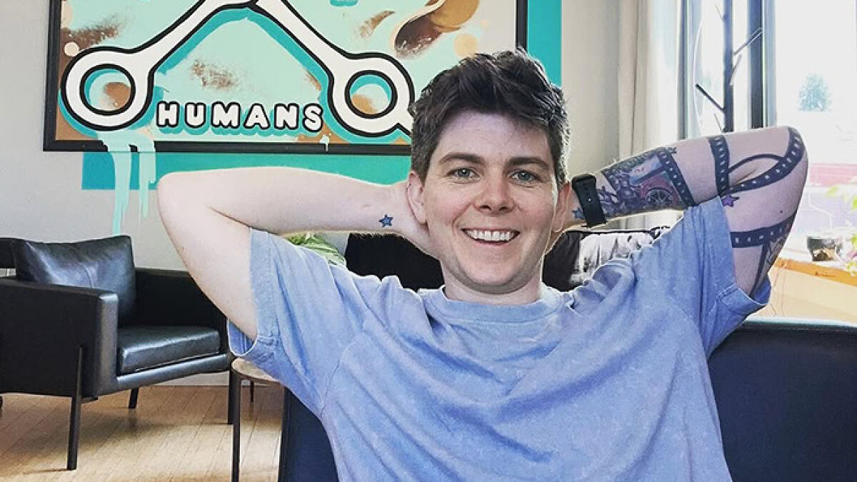 Hairdresser Creates Safe Space For Inclusive Cuts After Being “Treated Differently” In Salons