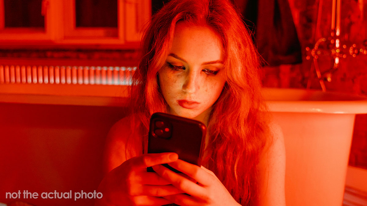 “Am I The [Jerk] For Leaving My Bumble Date ‘Stranded’ At A Restaurant?”