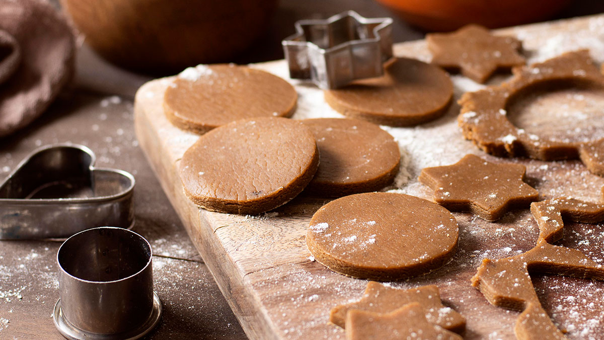 “I Will Not Apologize”: DIL Throws Away Grandparent’s Homemade Cookies, Babysitting Boycott Follows