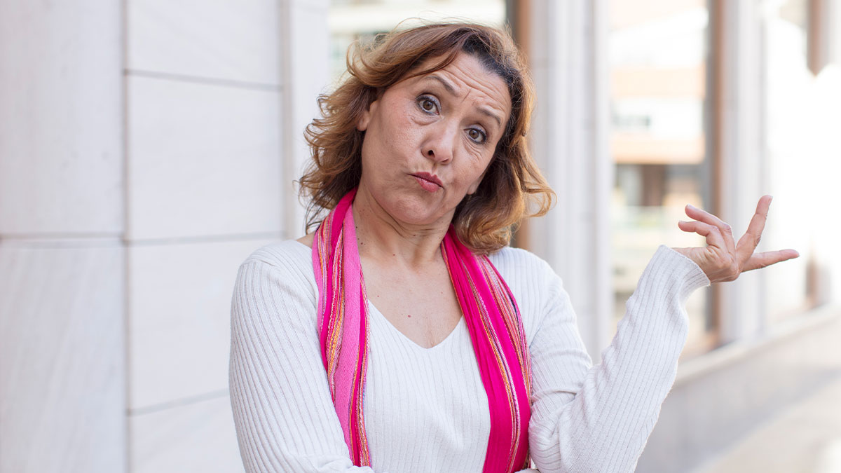Man Parks In His Driveway As Karen Neighbor Asked, She Calls The City On Him And Burns Herself