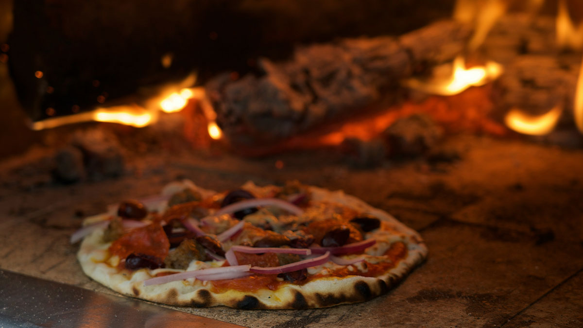 “Most Were Also Flabbergasted When I Told Them No”: People Share The Dumbest Customer Questions