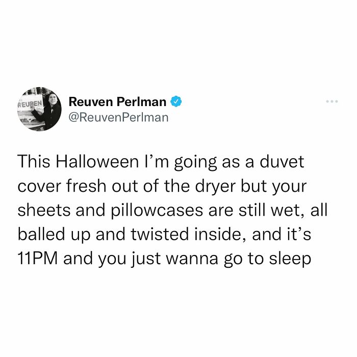 Funny meme tweet about Halloween costume as a damp duvet cover, highlighting relatable humor.