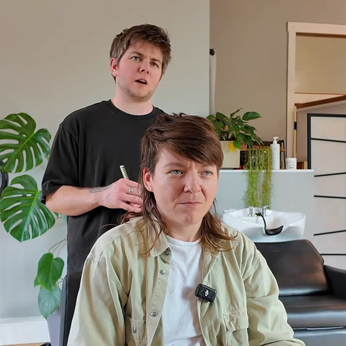 Jules Heron providing inclusive cuts in a safe, welcoming salon environment. Jules Heron providing inclusive cuts in a safe, welcoming salon environment.