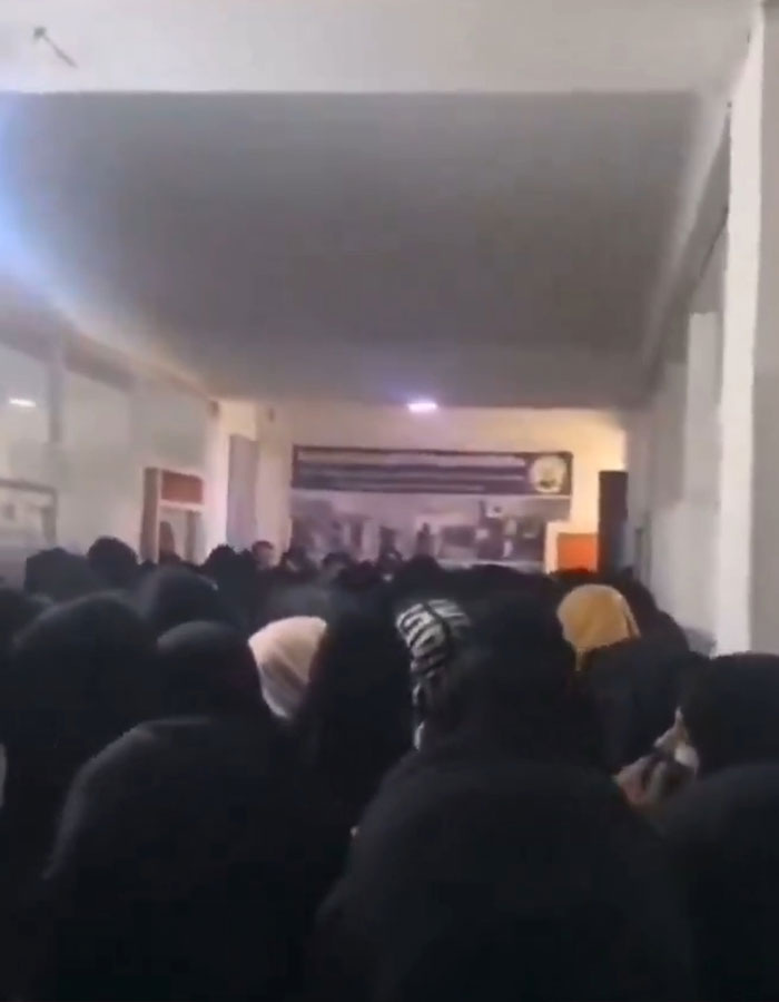 Afghan Women Weep In Viral Video As Taliban Bans Access To Male Doctors And Medical Training Afghan Women Weep In Viral Video As Taliban Bans Access To Male Doctors And Medical Training