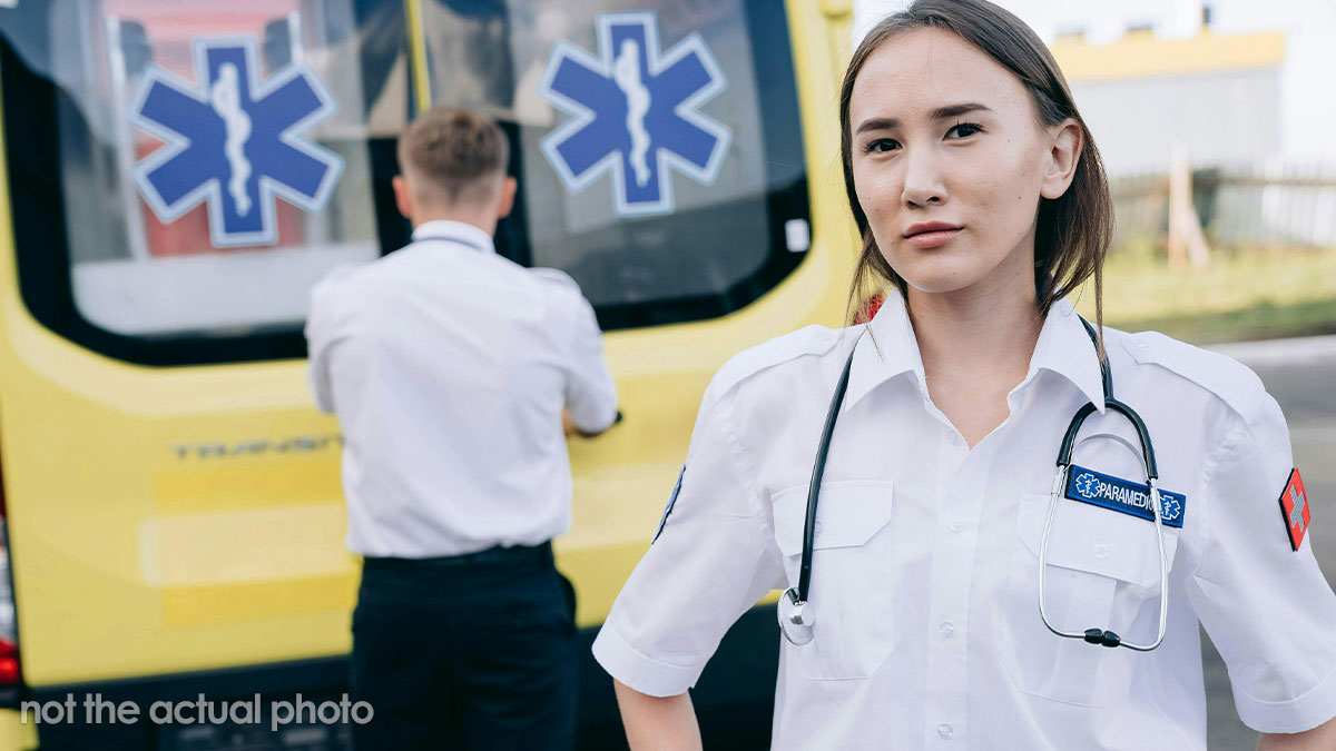 Christmas-Obsessed In-Laws Expect First Responder To Skip Job And Follow Their Rigid Traditions