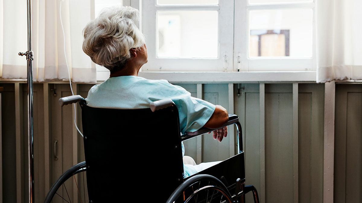 “Like Something In A Movie”: 36 Hospital Workers Share Their Wildest Stories