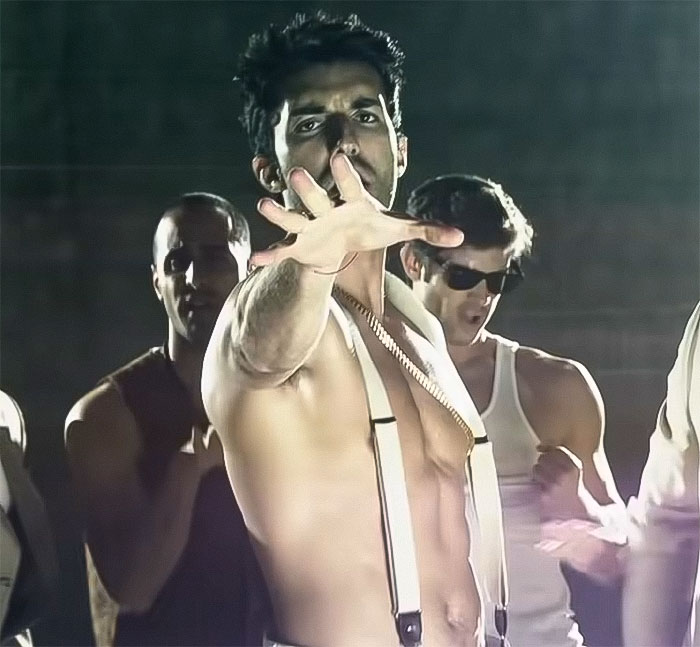 “He’s A Creep”: Justin Baldoni’s 27-Minute Proposal Video Being Branded As A Massive “Red Flag” “He’s A Creep”: Justin Baldoni’s 27-Minute Proposal Video Being Branded As A Massive “Red Flag”