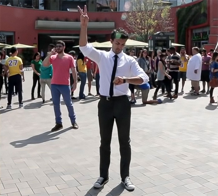 “He’s A Creep”: Justin Baldoni’s 27-Minute Proposal Video Being Branded As A Massive “Red Flag” “He’s A Creep”: Justin Baldoni’s 27-Minute Proposal Video Being Branded As A Massive “Red Flag”