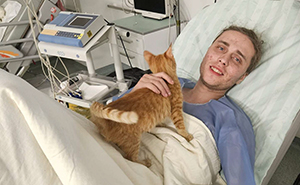 Little Kitten Named Peach Saved Trapped Man’s Life During Harsh Blizzard