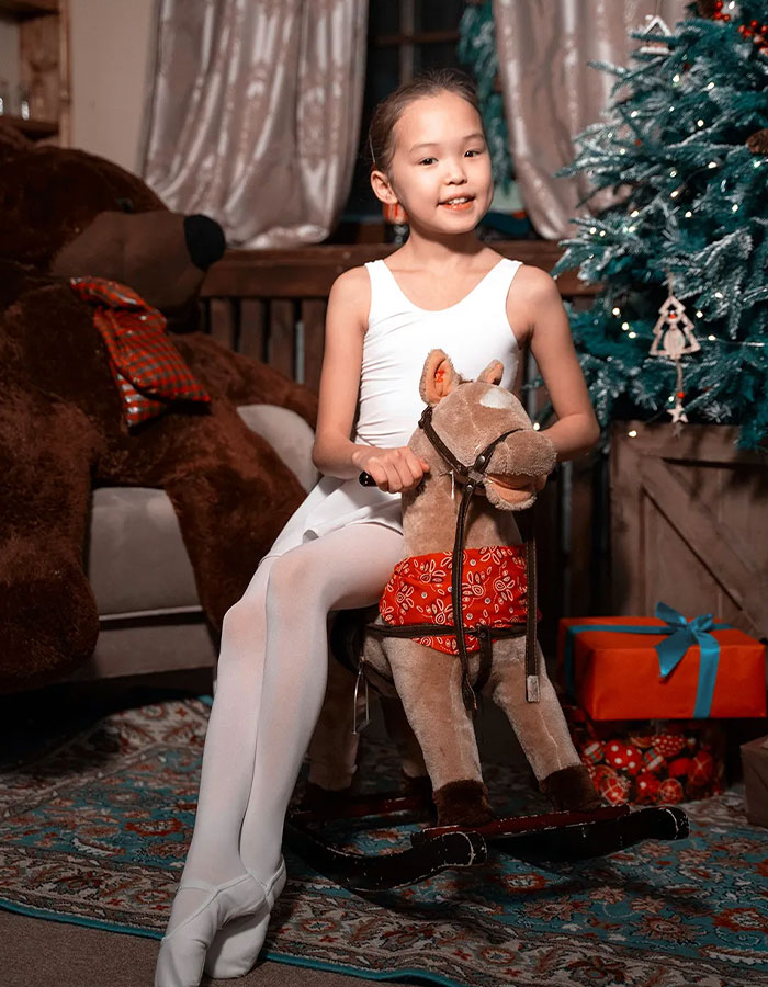 Real Life “Mowgli” Girl Who Defied All Odds In A Siberian Forest Has Hopes Of Becoming A Doctor Real Life “Mowgli” Girl Who Defied All Odds In A Siberian Forest Has Hopes Of Becoming A Doctor