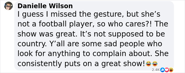 “She Needs To Stop”: Beyoncé Suffers Wardrobe Malfunction, Slammed For Banned Gesture At NFL Show “She Needs To Stop”: Beyoncé Suffers Wardrobe Malfunction, Slammed For Banned Gesture At NFL Show