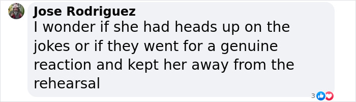 Comment discussing Scarlett Johansson's reaction to Colin Jost's cringey jokes. Comment discussing Scarlett Johansson's reaction to Colin Jost's cringey jokes.