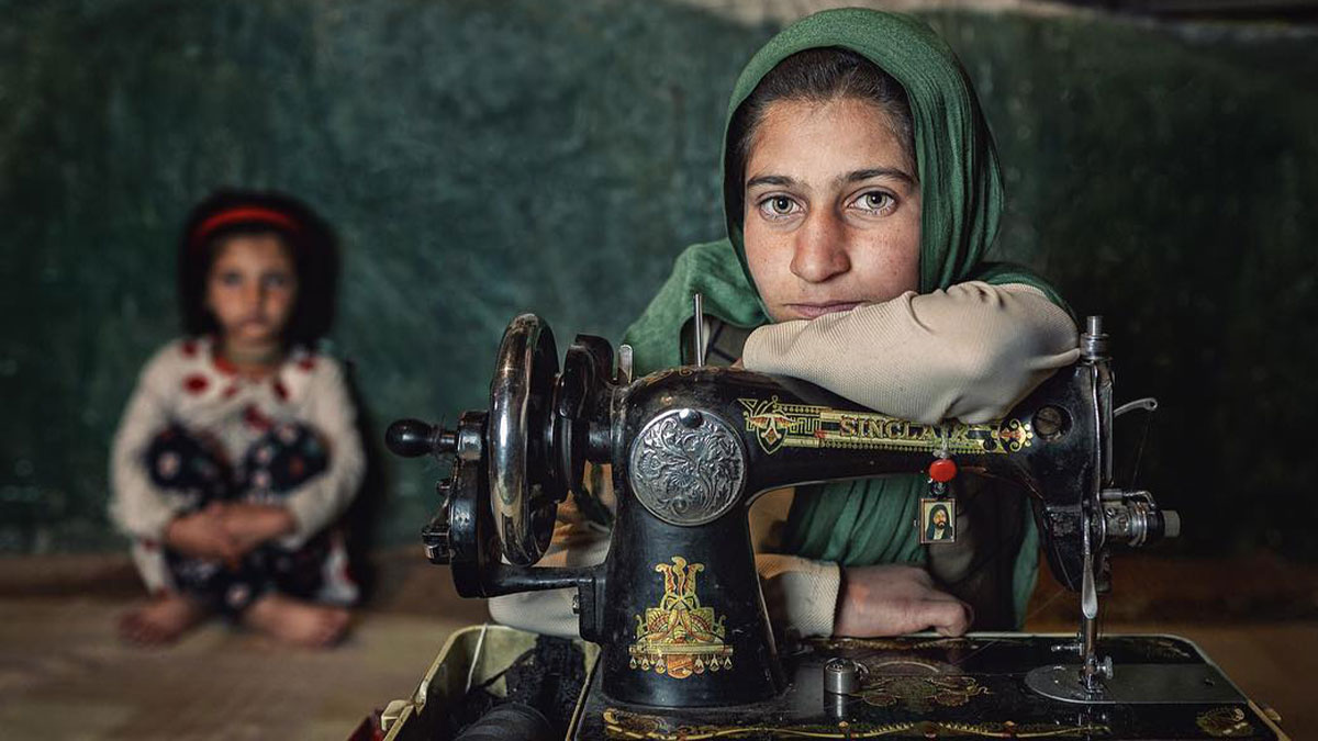 A Glimpse Into Different Cultures: 20 Captivating Photographs By Hamed AlGhanboosi