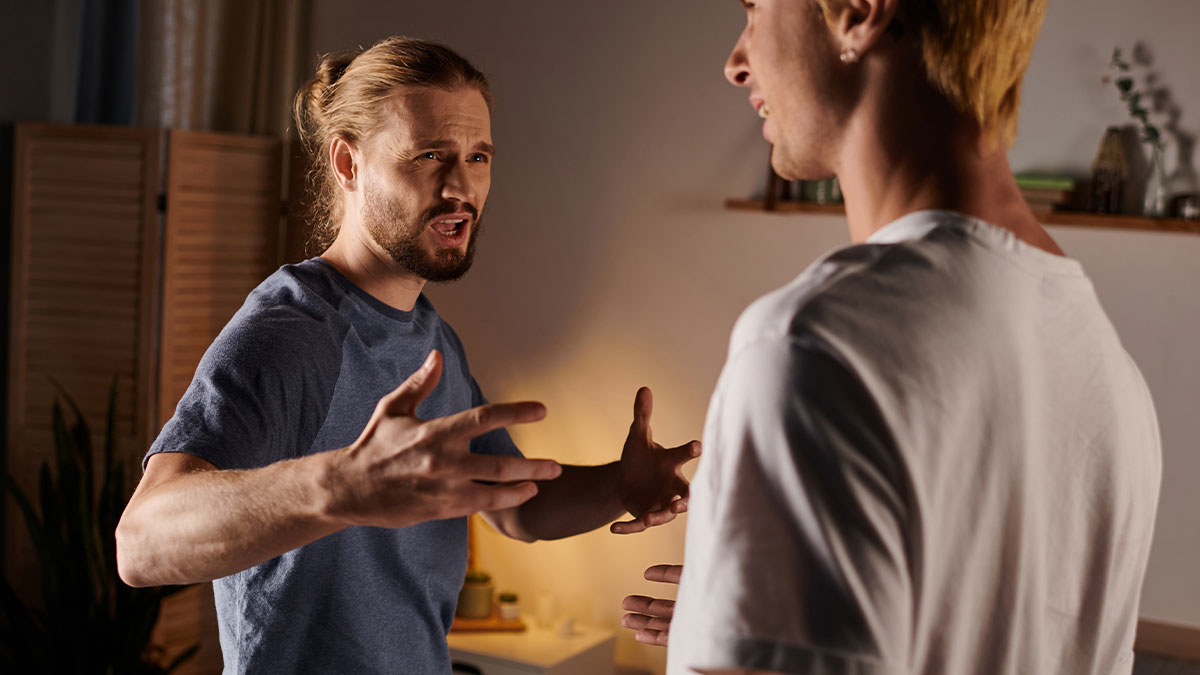 Friends Turn On Guy For Refusing To House-Sit, All Because They Forgot To Mention Their Cat