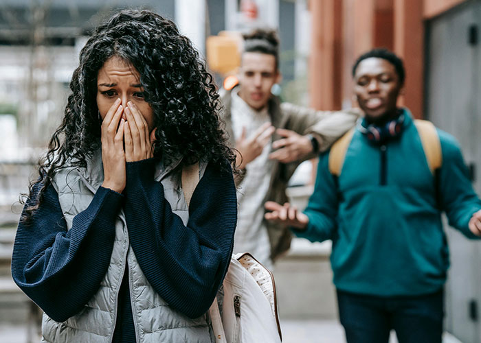 Dad And Daughter Refuse To Attend Family Trip Over One Person: "Really Need A Wake-Up Call" Dad And Daughter Refuse To Attend Family Trip Over One Person: "Really Need A Wake-Up Call"