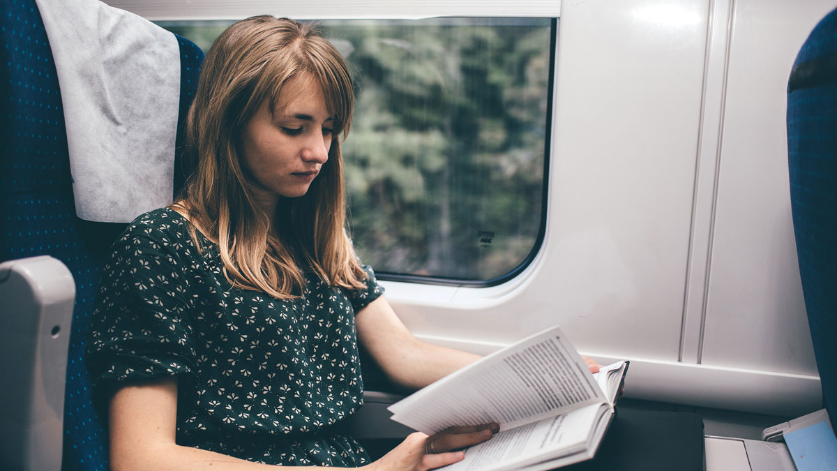 “Kid’s Jaw Went Straight To Hell”: Passenger’s Revenge Silences Toddler, Mom Loses Her Mind