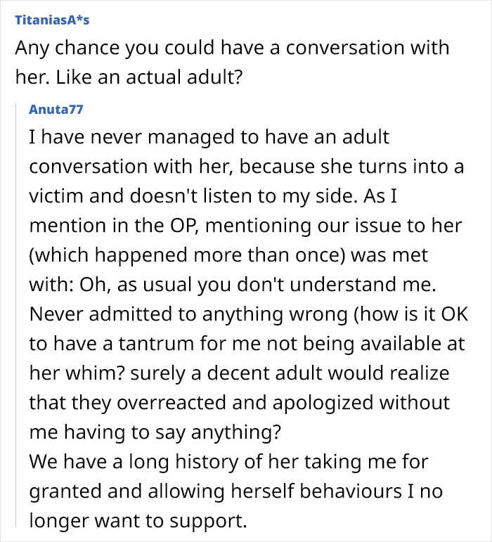 Screenshot of a conversation discussing challenges with communication involving a single mother sister at Christmas. Screenshot of a conversation discussing challenges with communication involving a single mother sister at Christmas.