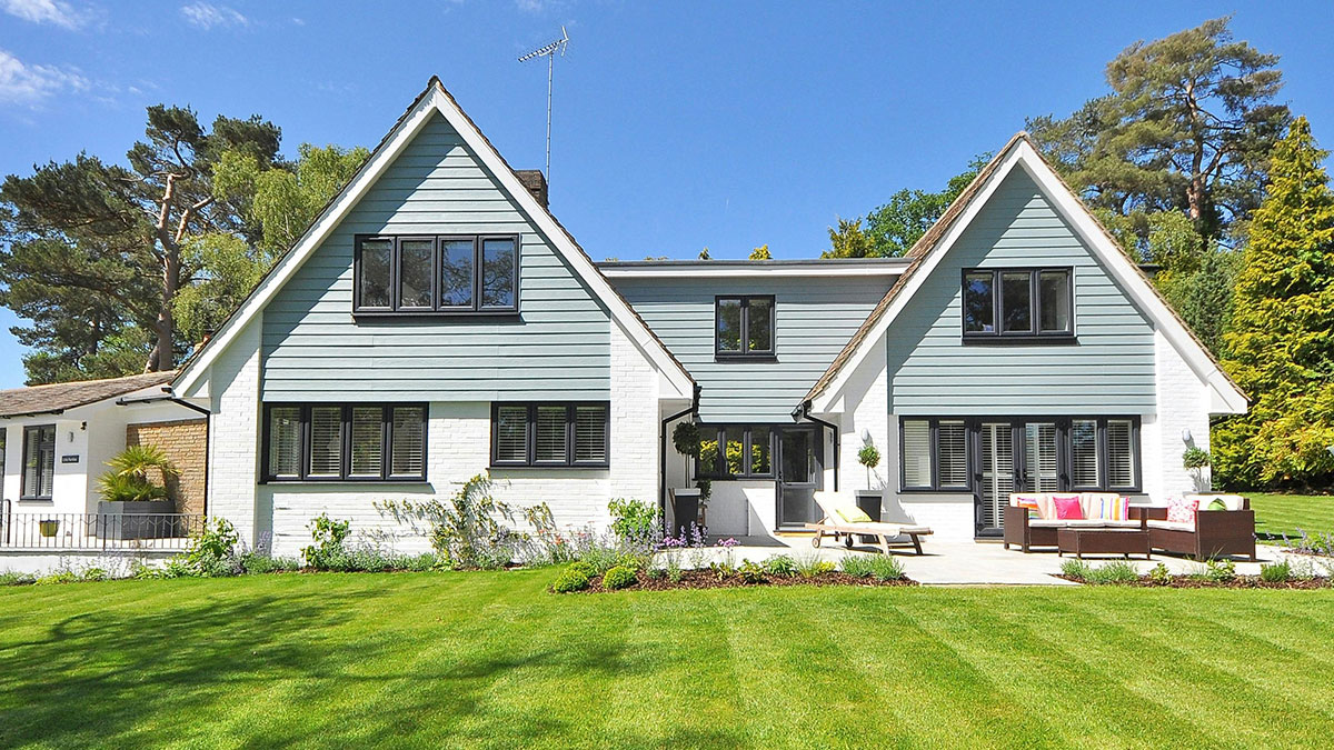 28 Homeowners Who Had Enough And Got Even With Their HOA