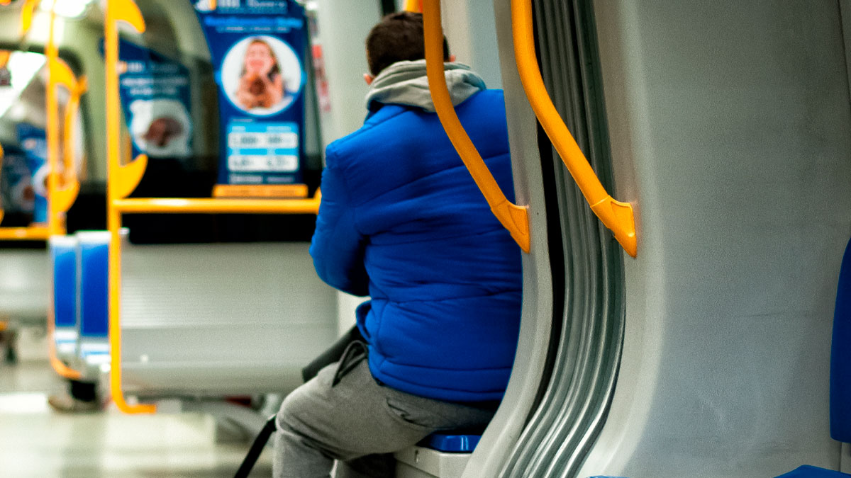Subway Creep Traumatizes Fellow Passengers, One Woman Savagely Traumatizes Him Back