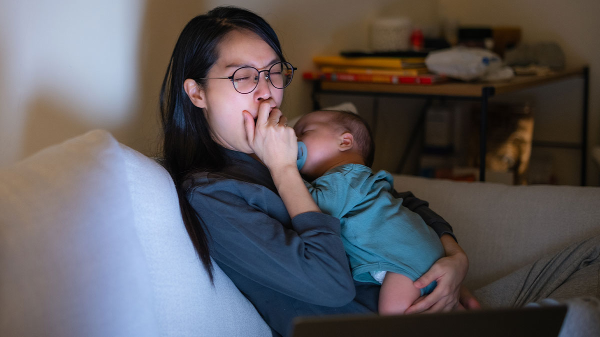 “I Was Exhausted And Upset”: Babysitter Calls Child’s Dad After All-Night Ordeal, Fury Follows