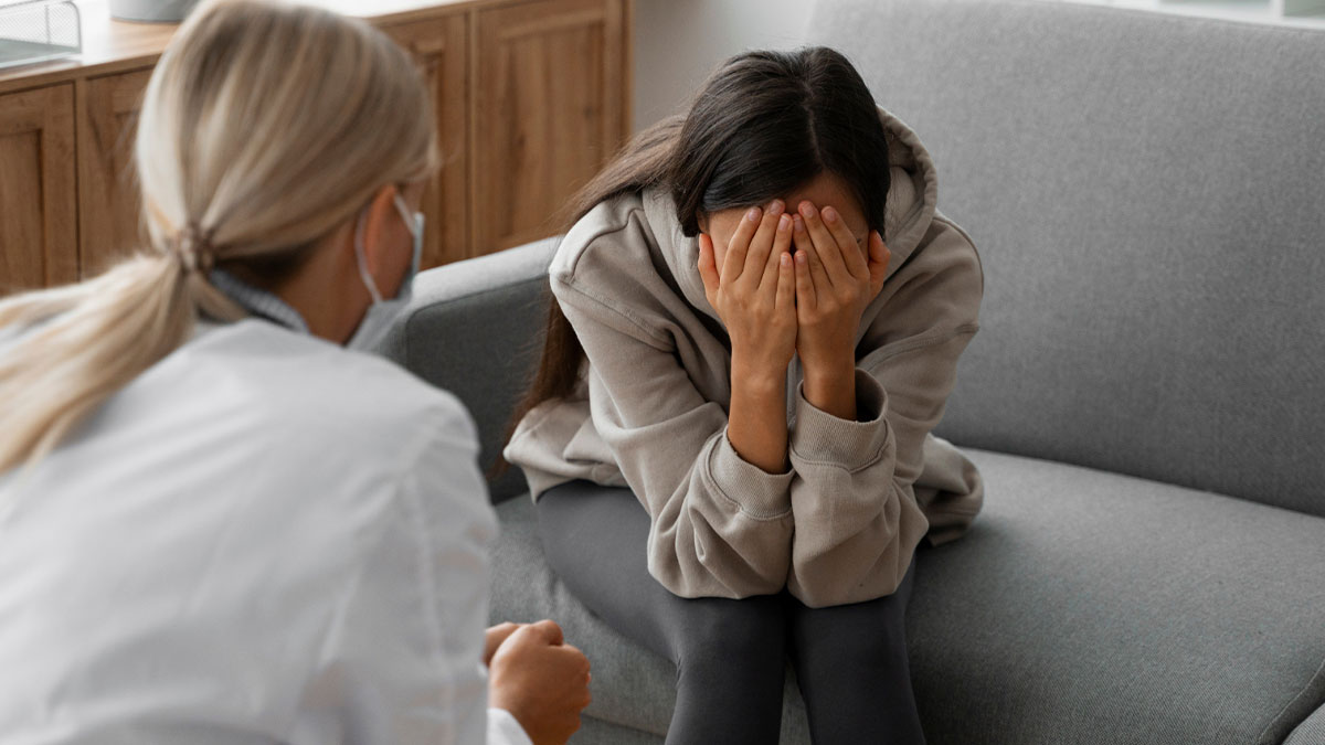 “What’s Something People Romanticize But Is Actually Awful?” (30 Answers)