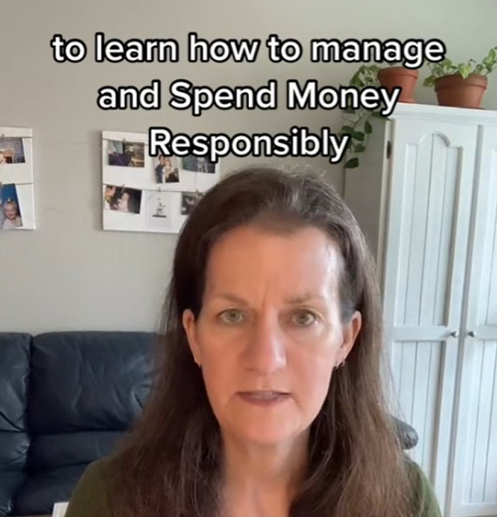 Expert discusses why parents shouldn't pay kids for chores, promoting money management skills. Expert discusses why parents shouldn't pay kids for chores, promoting money management skills.