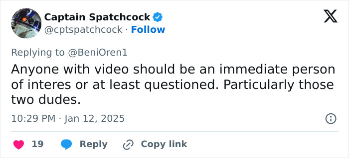 A tweet discussing video evidence related to the La Palisades fire and conspiracy theories involving young men. A tweet discussing video evidence related to the La Palisades fire and conspiracy theories involving young men.