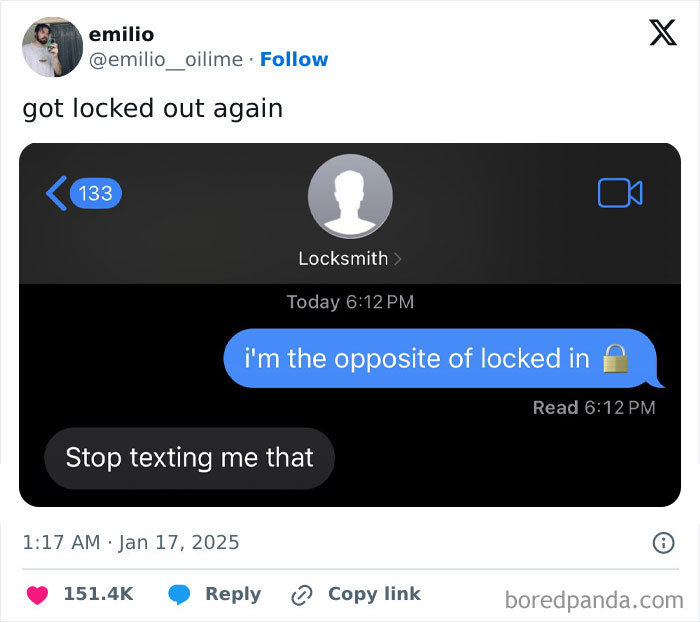 Funny tweet about getting locked out, showing a humorous text exchange with a locksmith.