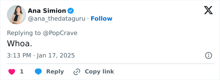 Tweet screenshot reacting to TikTok ban news with "Whoa" posted by a user. Tweet screenshot reacting to TikTok ban news with "Whoa" posted by a user.