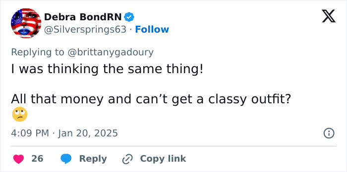 Twitter user comments on Lauren Sanchez's outfit choice at a presidential inauguration. Twitter user comments on Lauren Sanchez's outfit choice at a presidential inauguration.